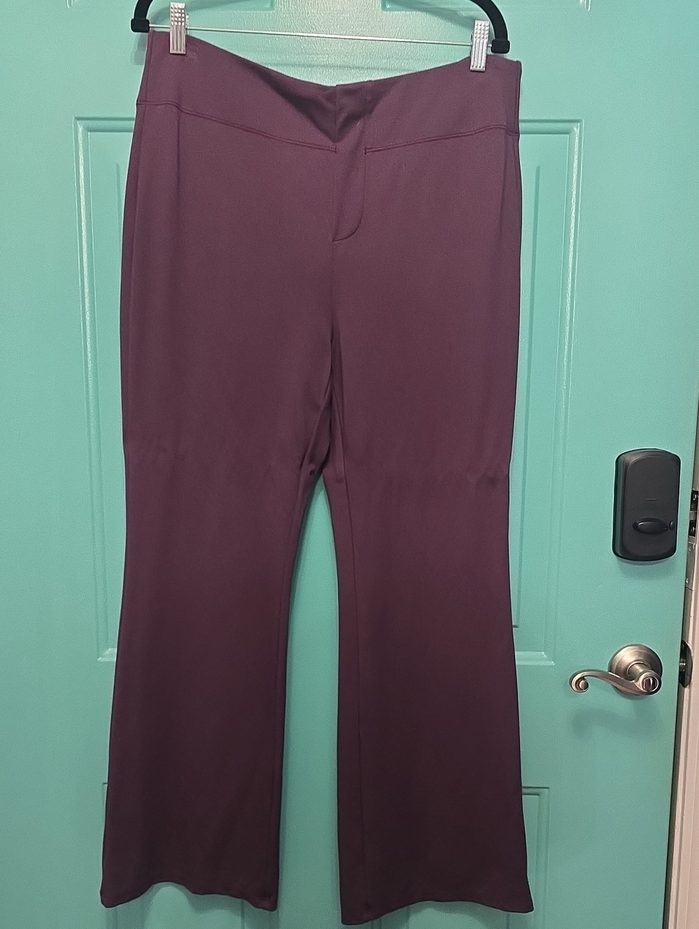 HALARA Plum Bootcut Stretch Pants
